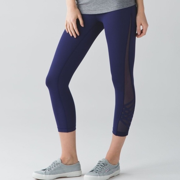 Lululemon Minimalist Crop Hero Blue Size 4 Athletic Leggings Mesh Lattice GUC - Picture 1 of 12